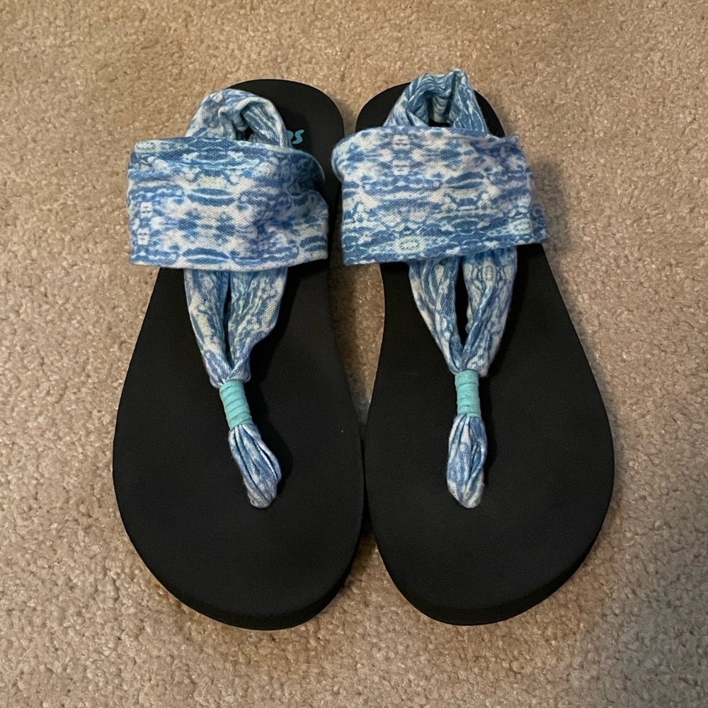 Sanuk Sandals